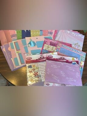 New Lot of Disney Princess 12x12 Scrapbooking paper, kits, pages Cinderella